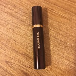 Hourglass GIRL Lip Stylo in Futurist